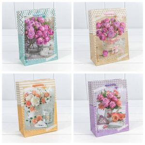 Пакет подарочный матовый «Цветы» (микс) 14*20*7