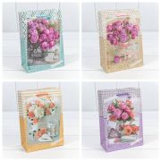 Пакет подарочный матовый «Цветы» (микс) 14*20*7