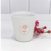 Коробка «Ваза для цветов» 10,7*10,6 с тиснением «Мини» Белый 1/10 1/120