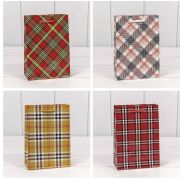 ПАКЕТ ПОДАРОЧНЫЙ «КЛЕТКИ И ПОЛОСКИ» (МИКС) 14*20*7 128Г 1/20 1/600 АРТ: 00038G